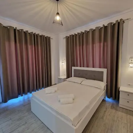 Vila Ariglen Apartment Ksamil